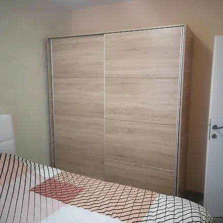 Apartment Stan Heba
